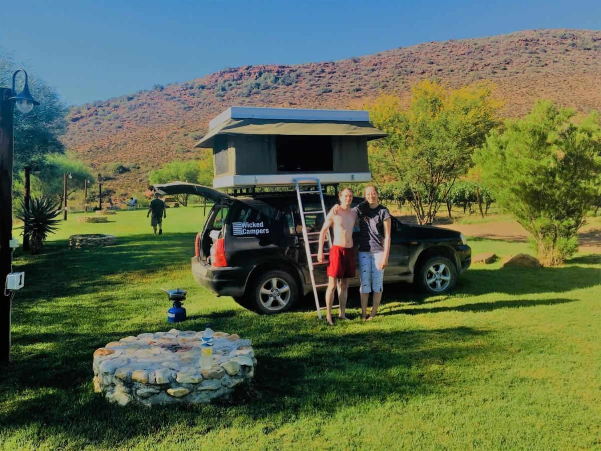 Hotel Oaksrest Vineyards Guest Farm Ladismith Exterior foto