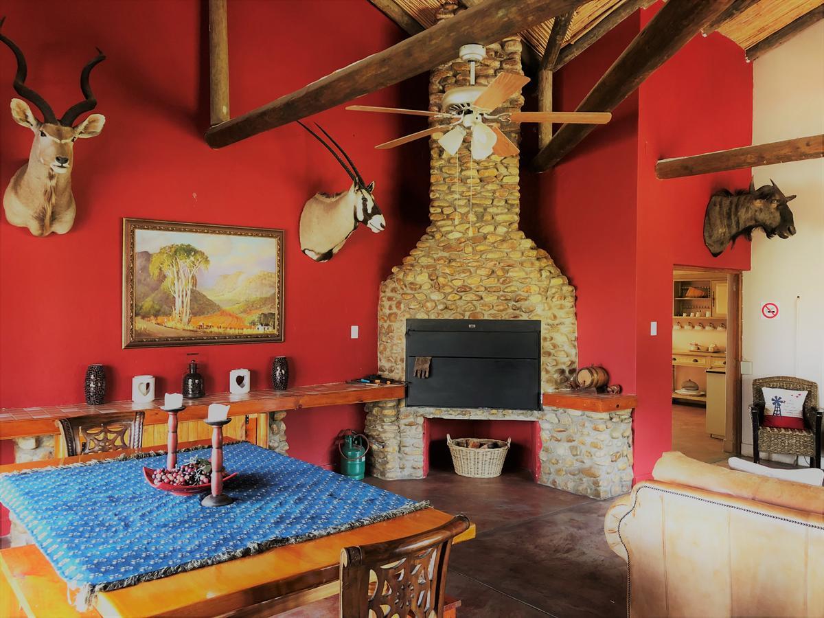 Hotel Oaksrest Vineyards Guest Farm Ladismith Exterior foto