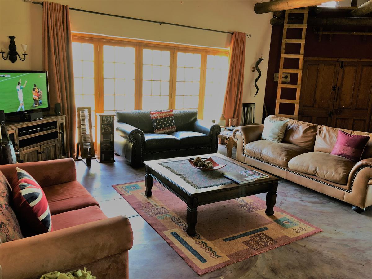 Hotel Oaksrest Vineyards Guest Farm Ladismith Exterior foto