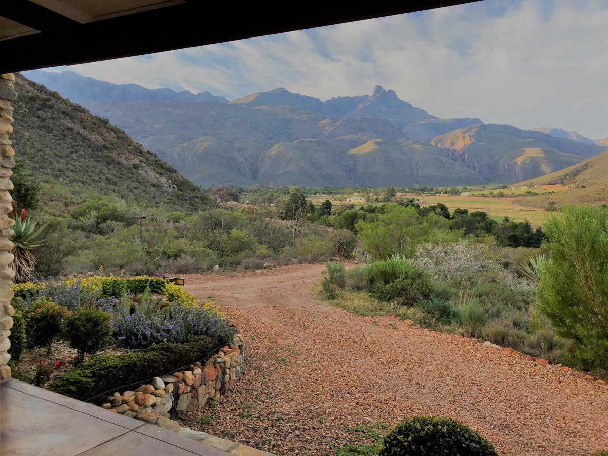 Hotel Oaksrest Vineyards Guest Farm Ladismith Exterior foto