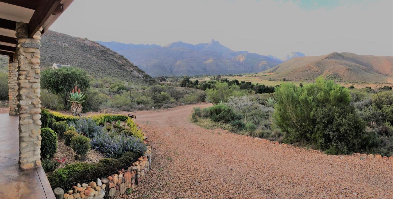 Hotel Oaksrest Vineyards Guest Farm Ladismith Exterior foto